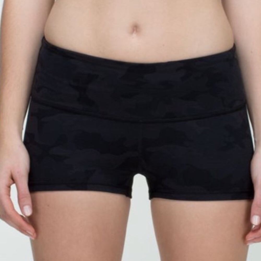 lululemon boogie short ?.
